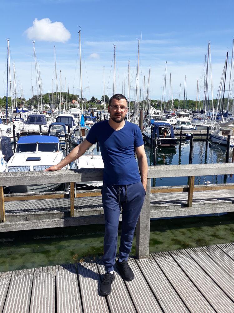  Austerlitz,   Vasile, 40 ,   ,   