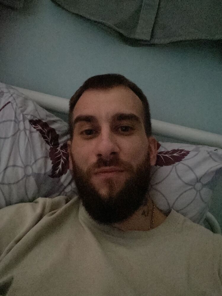  49957609  , 33 ,    