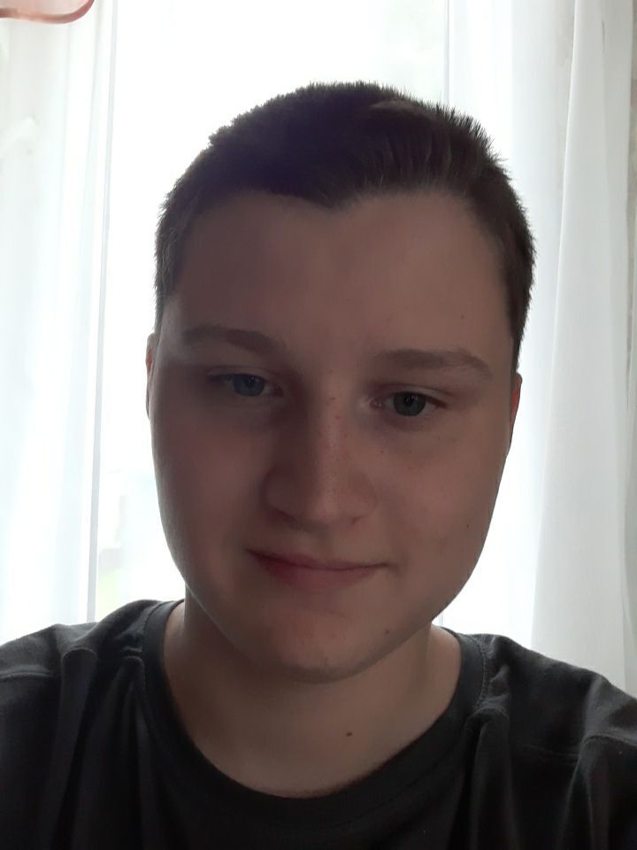  31668099  , 21 ,    