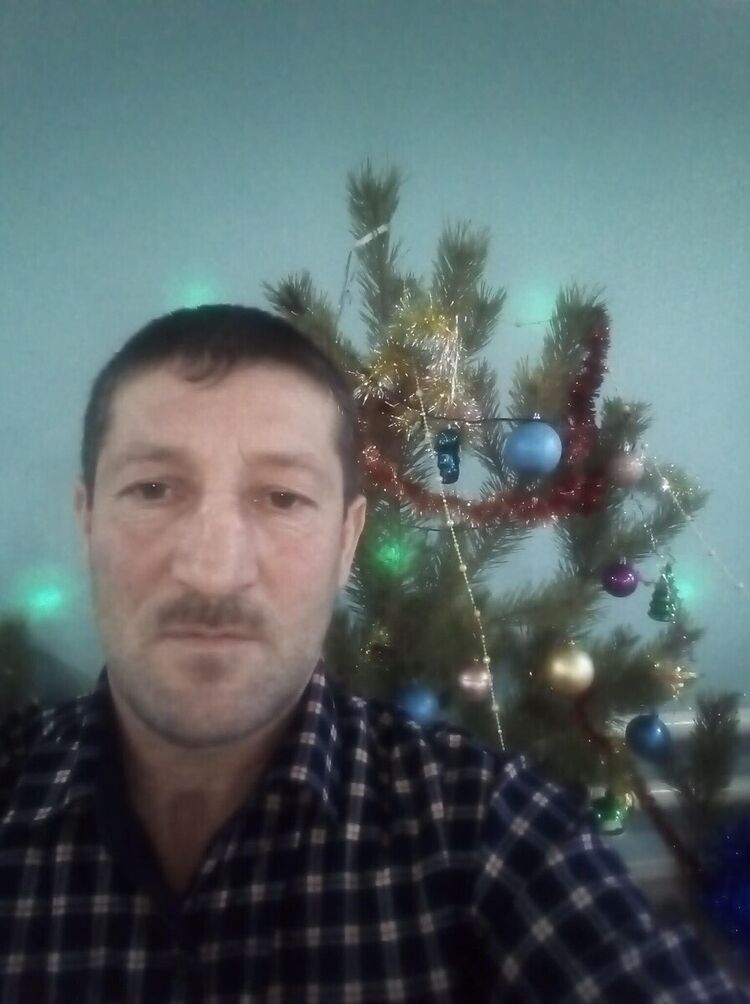  22450639  Borya, 50 ,    
