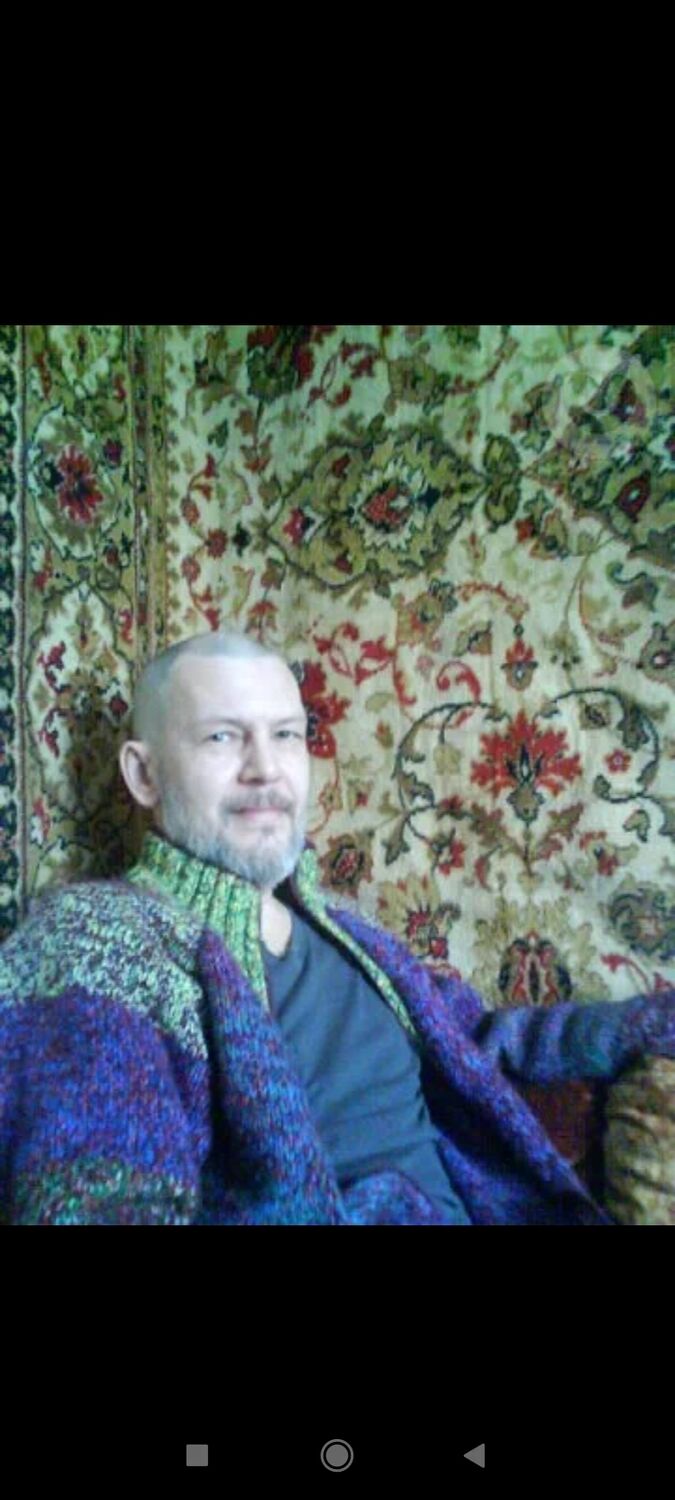  53880129  Roman, 57 ,    