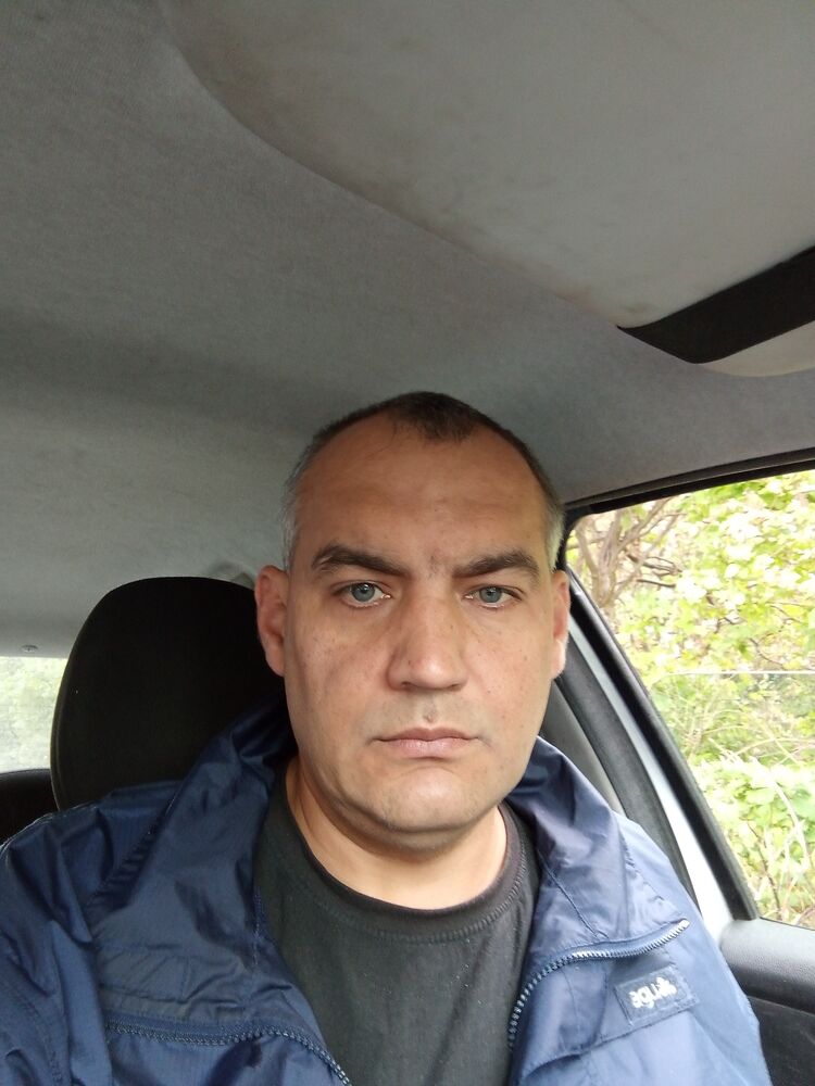  46848469  , 44 ,    