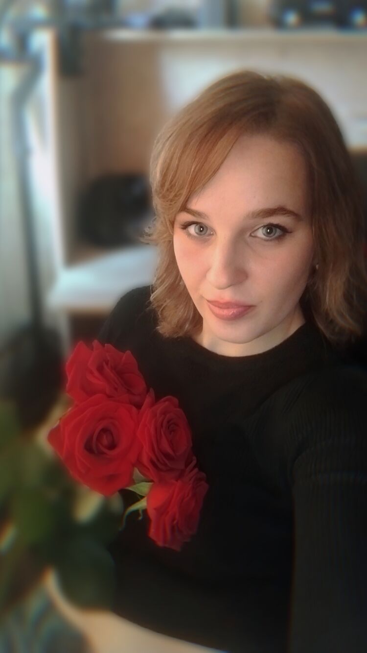  53147319  Anastasia, 31 ,    