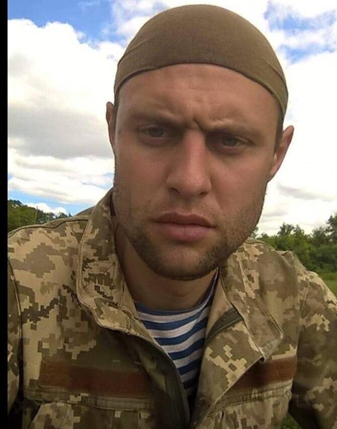  ,   Aleks, 38 ,  