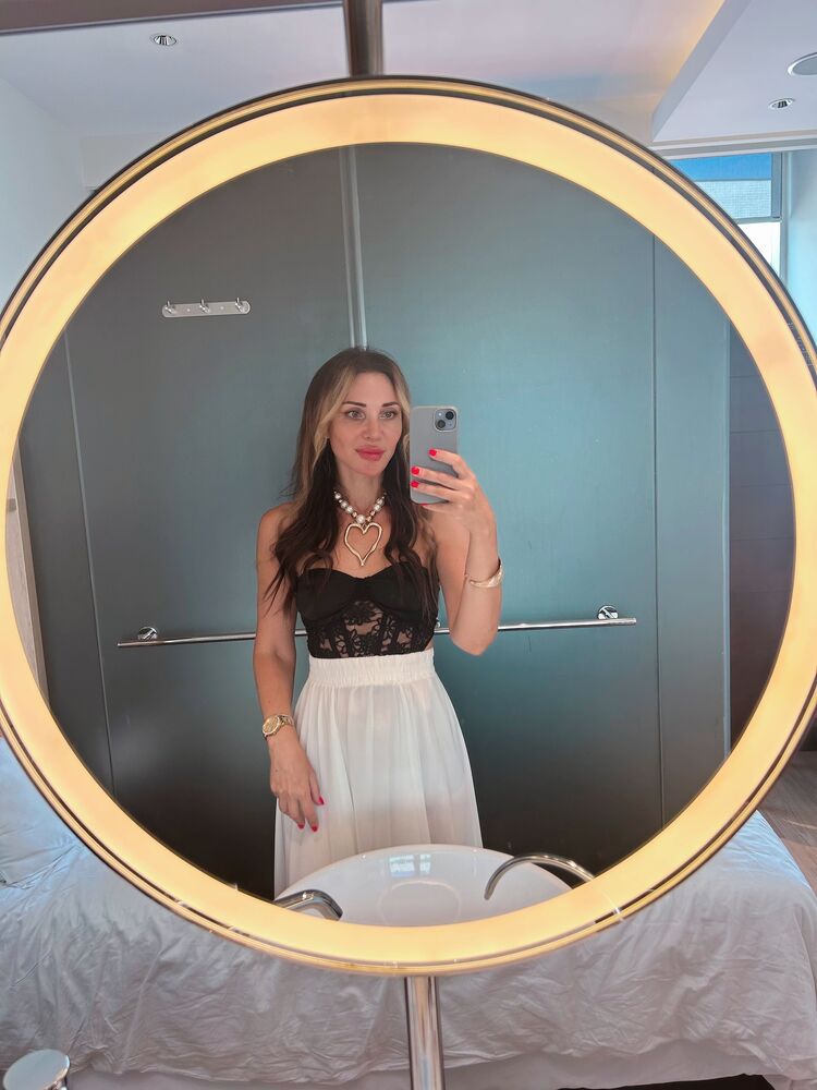  51894459  Oksana, 35 ,    Rome
