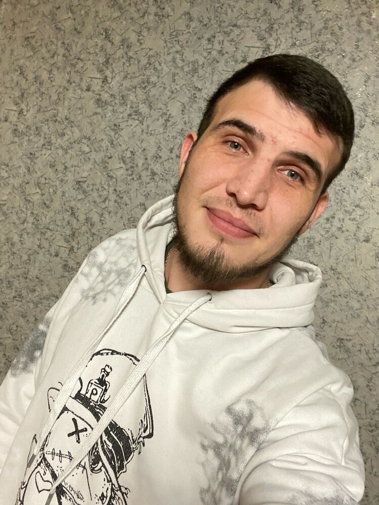  44264829  , 27 ,    