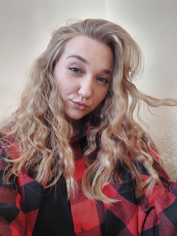  ,   Lizzik, 22 ,     , c 