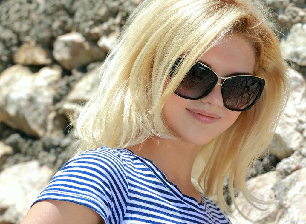  53639749  AnnA, 43 ,    -
