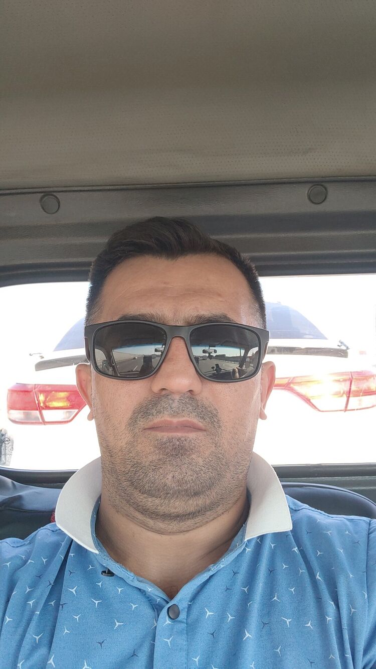  35452629  , 37 ,    