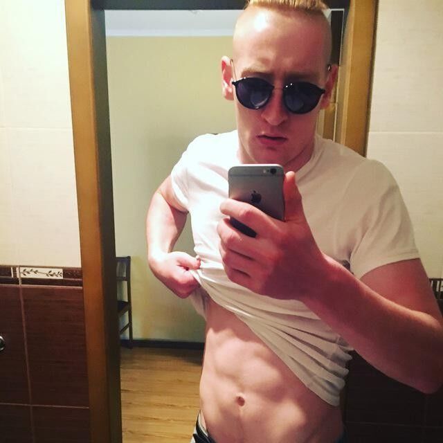  ,   Sasha, 37 ,   