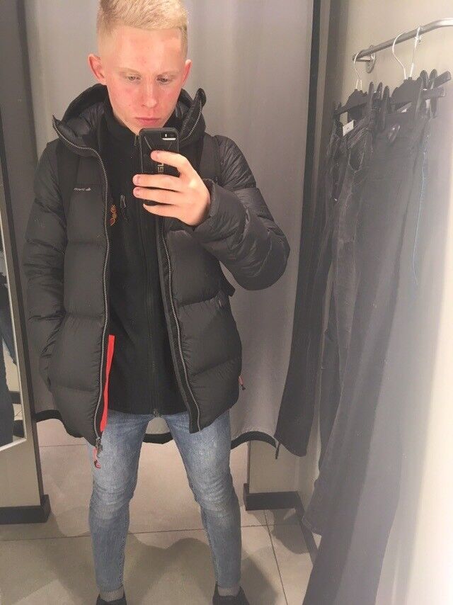  18541889  , 25 ,    