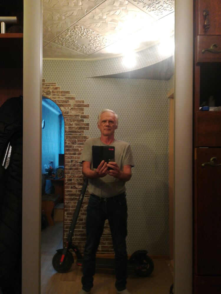  37684449   , 63 ,    