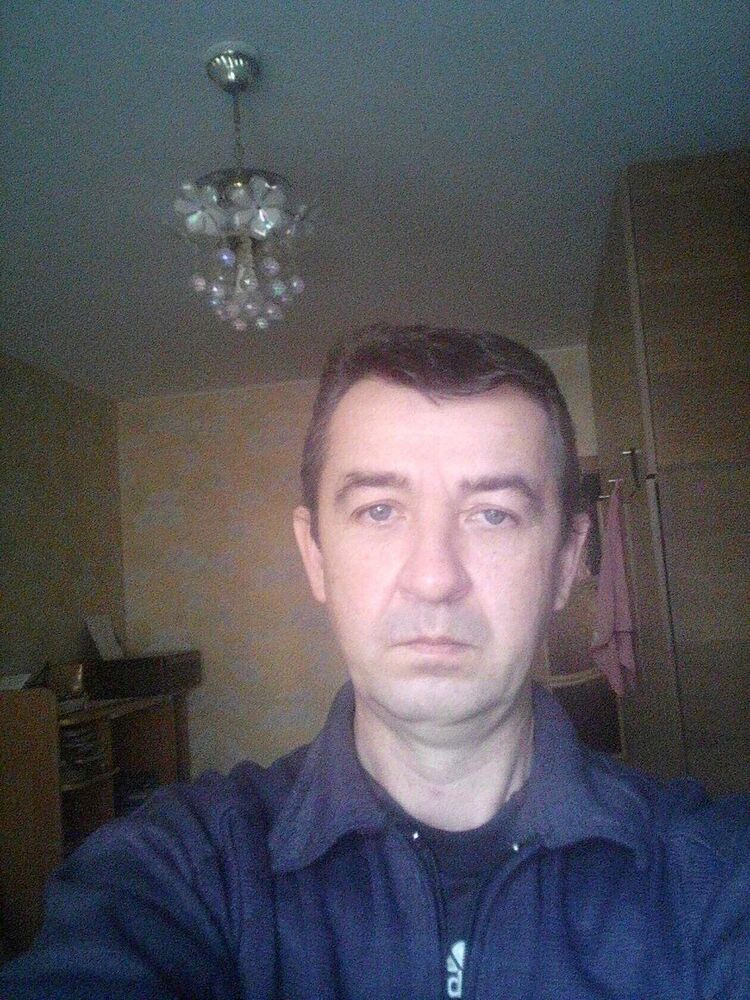  35827359  , 51 ,    