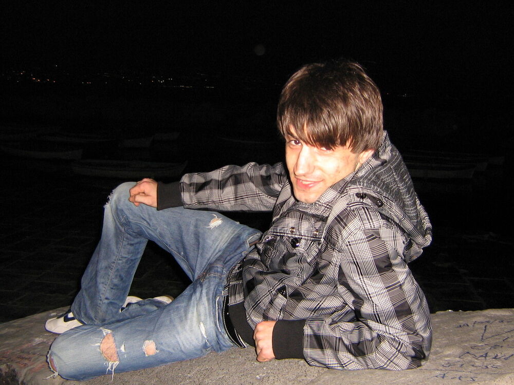  ,   Viktor, 39 ,   ,   , c 