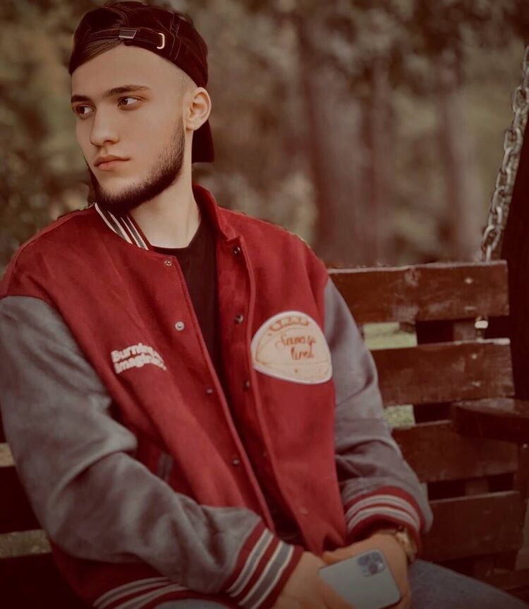 ,   , 22 ,   c 