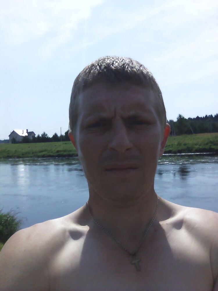  ,   Denis, 39 ,   ,   , c 
