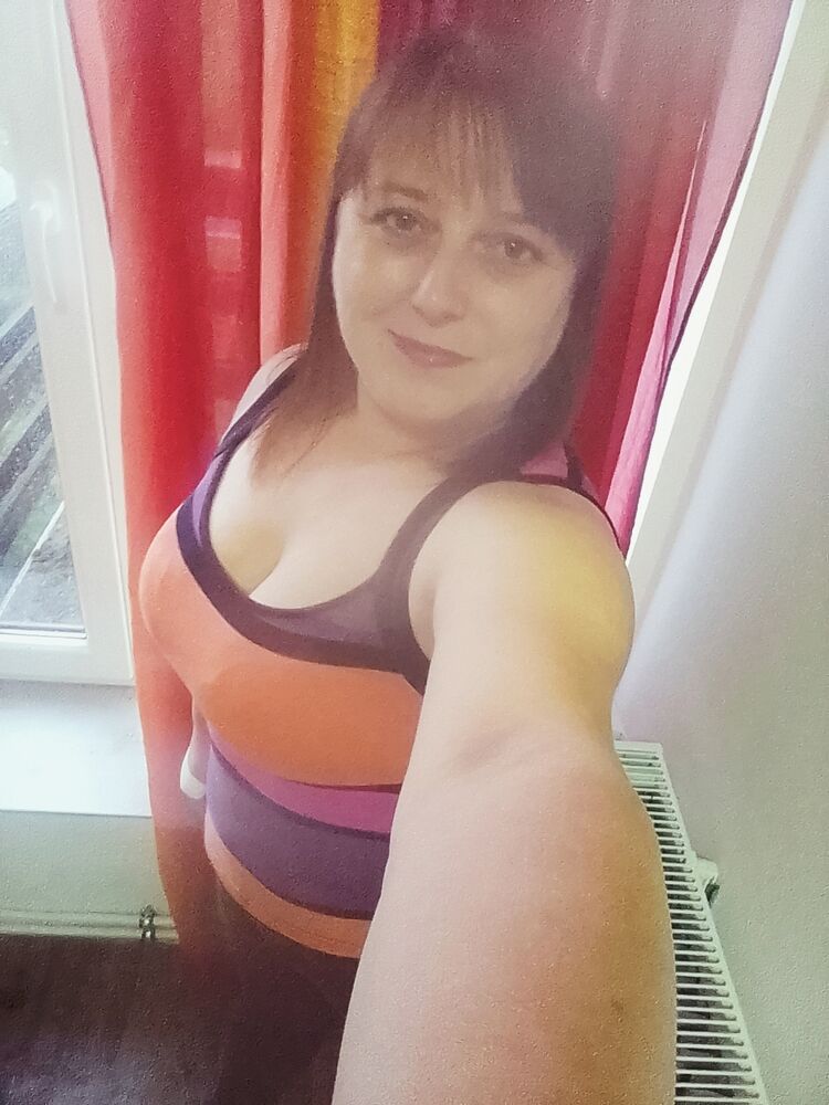  ,   Lilichka, 32 ,   