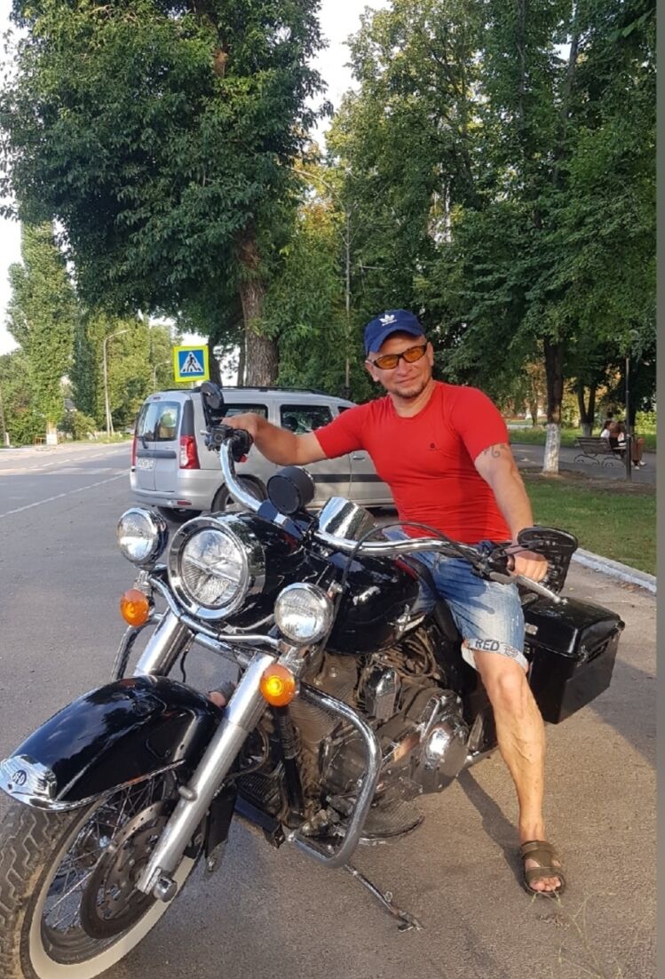  ,   Mikhail, 48 ,   ,   , c , 
