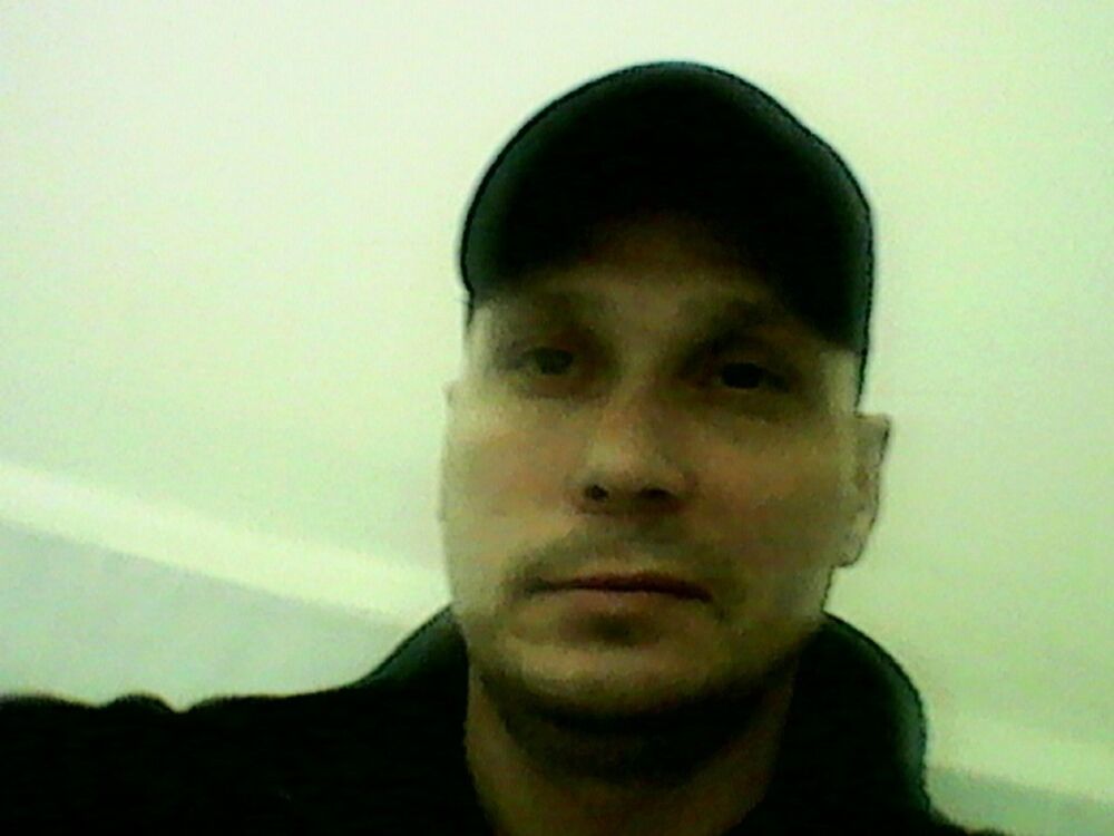  9228999  Viktor Konov, 47 ,    -