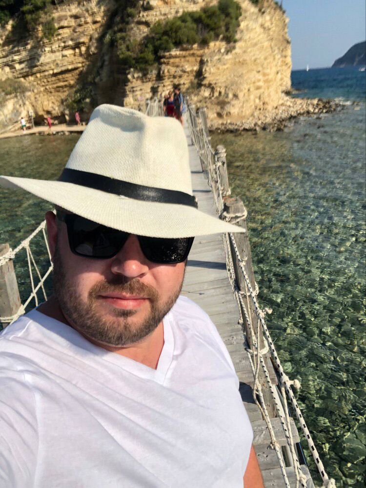  ,   Alex, 34 ,   ,   