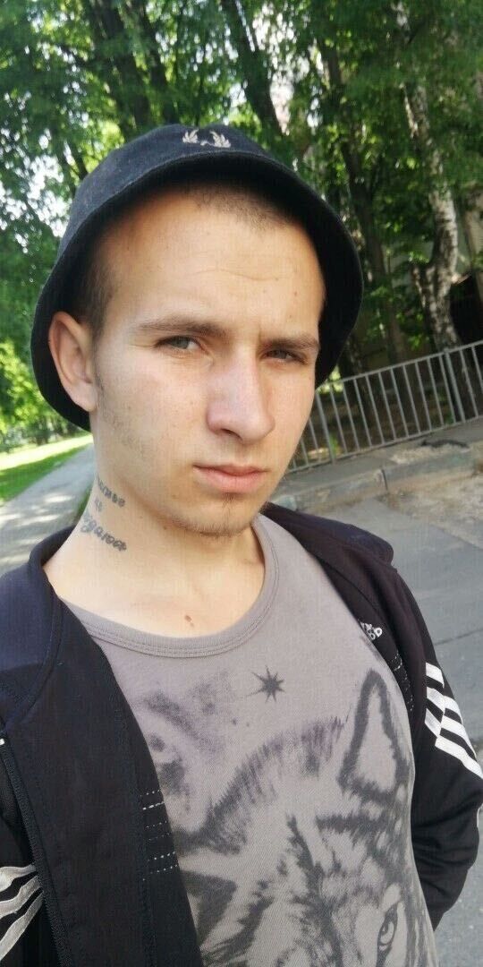  27455299  Vladislav, 25 ,    