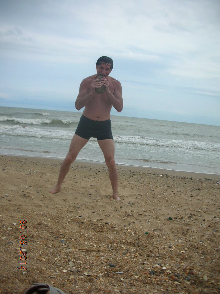  5004309  Ruslan, 53 ,    
