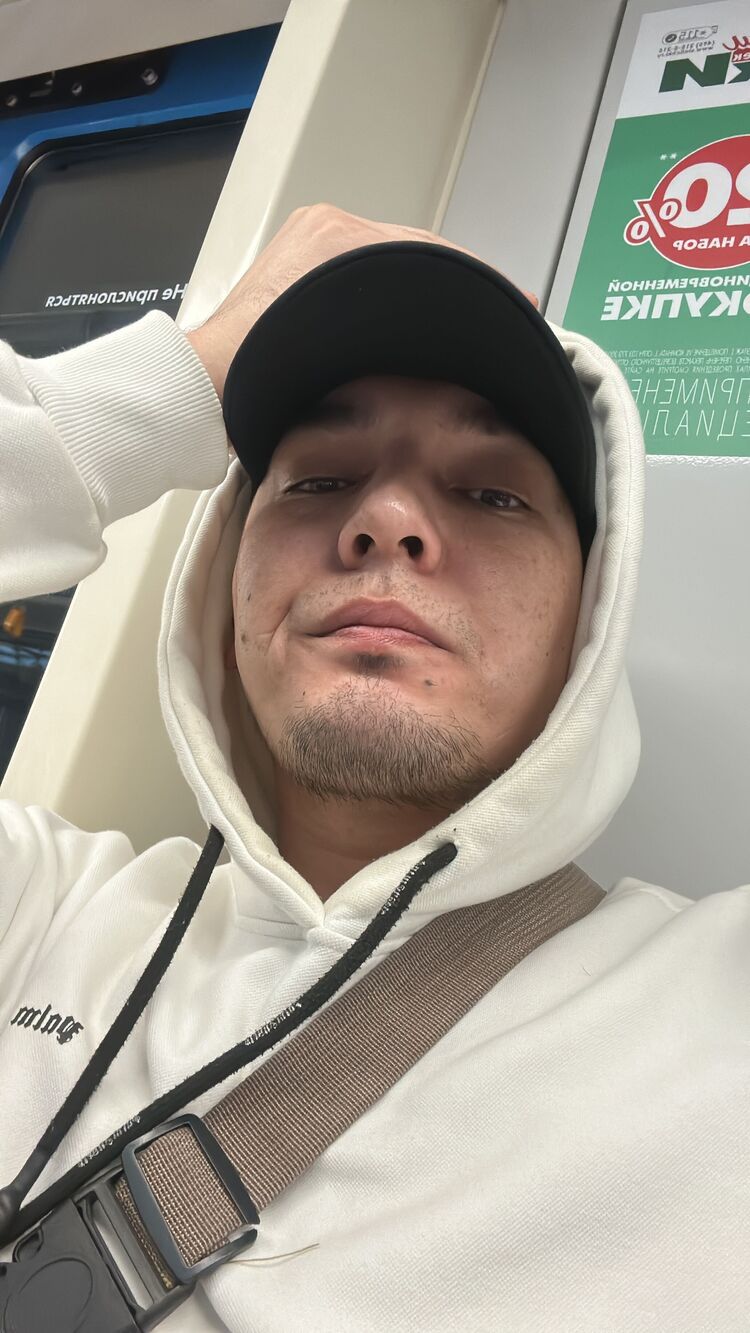  ,   Max, 26 ,  