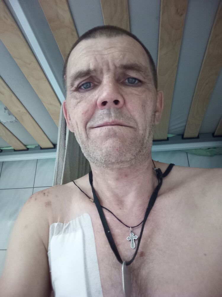  53018529  , 51 ,    