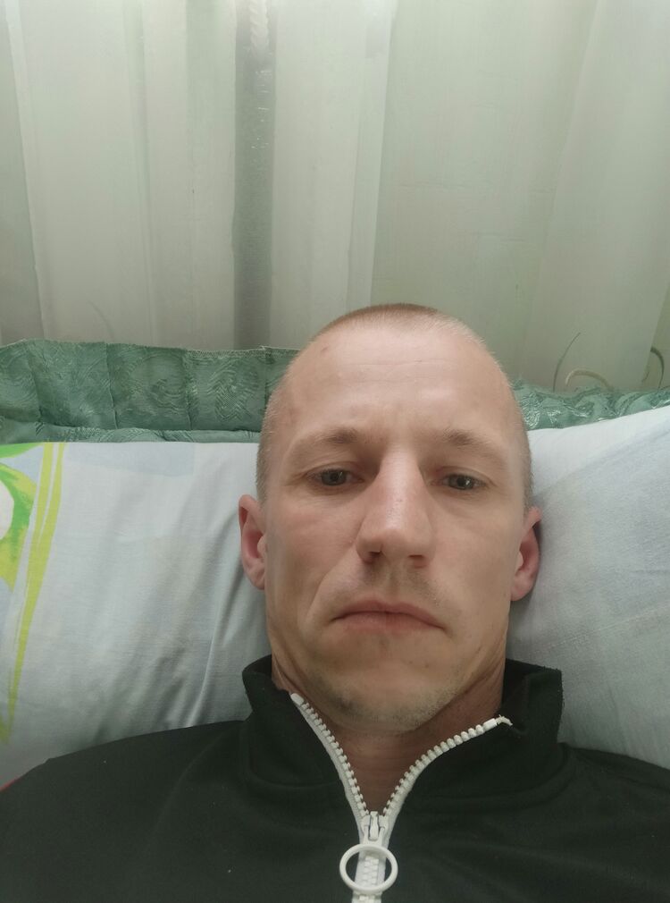  29813929  , 37 ,    