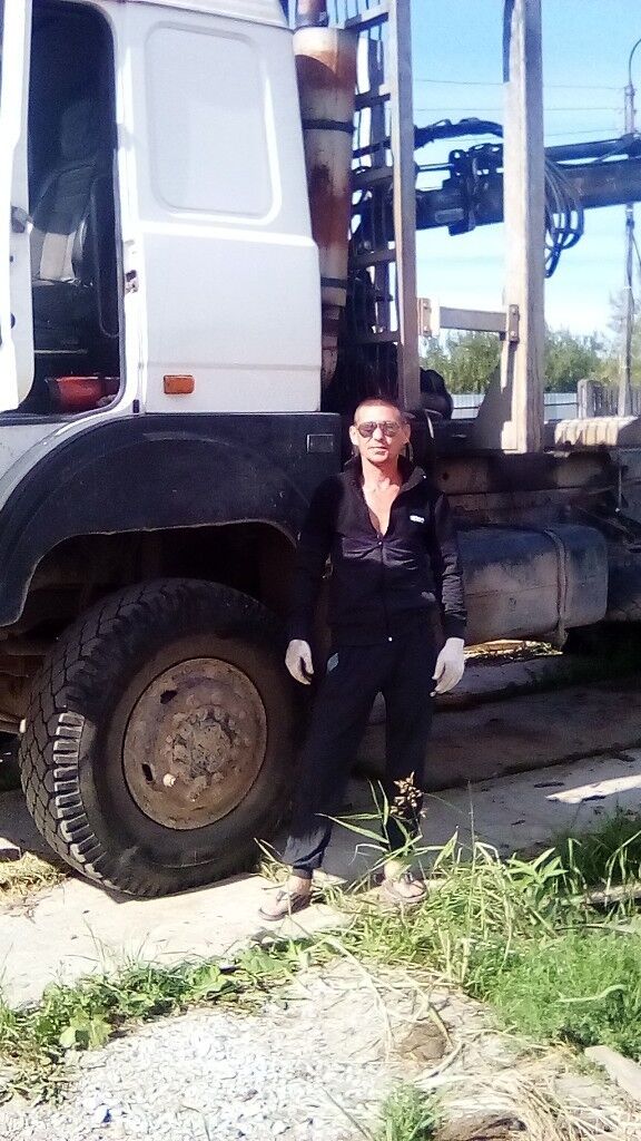  19801689  , 47 ,    