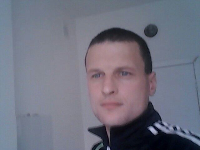  ,   Maks, 40 ,   ,   , c 