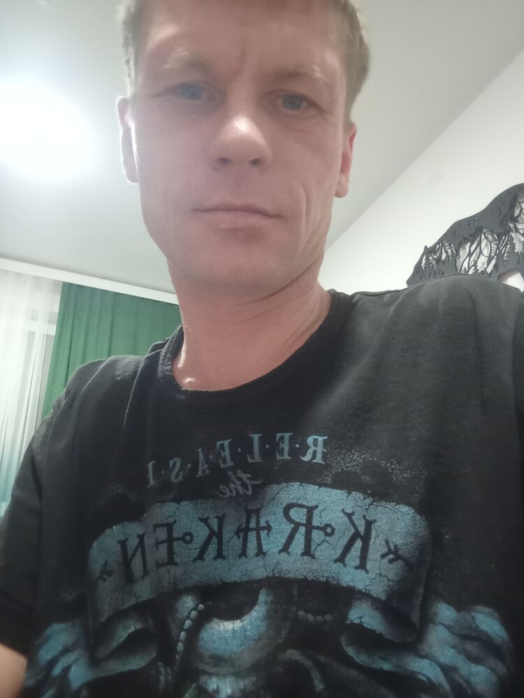 41930959  , 37 ,    