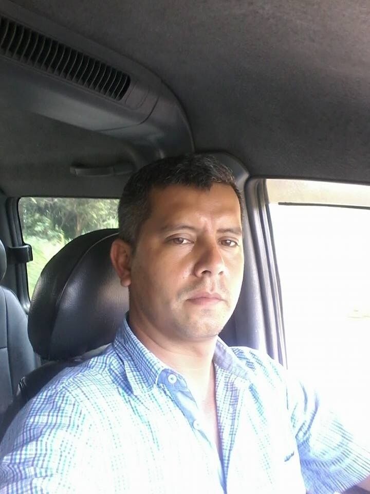  9712989  Salim, 37 ,    