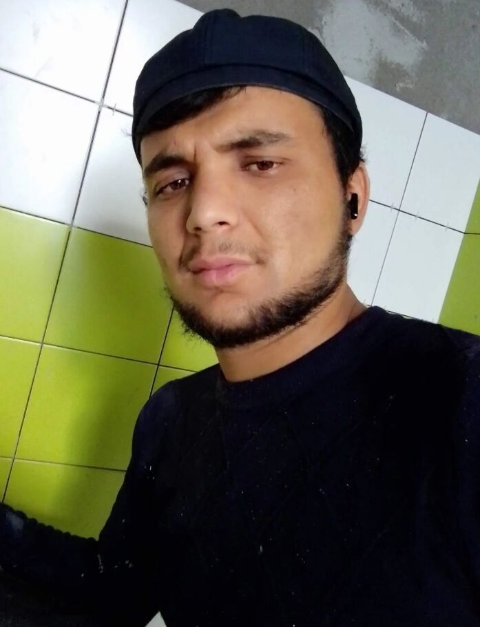  48042509  TIMUR, 28 ,    