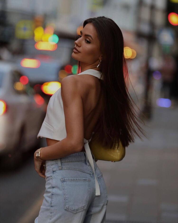  50234589  , 27 ,    Eno