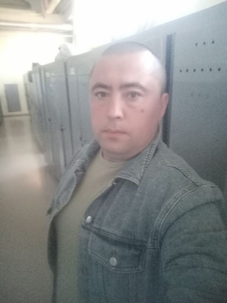  53378879  , 39 ,    
