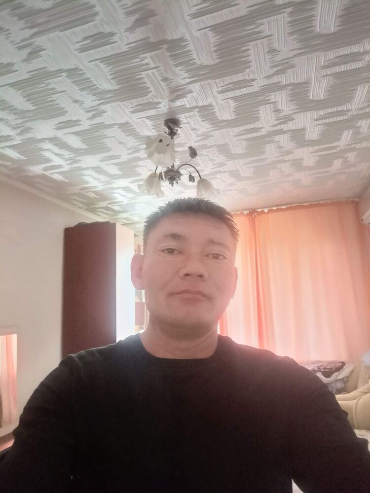  -,   , 37 ,     , c 