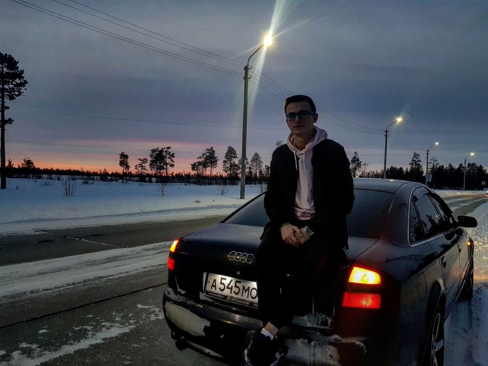  ,   Artem, 24 ,   ,   