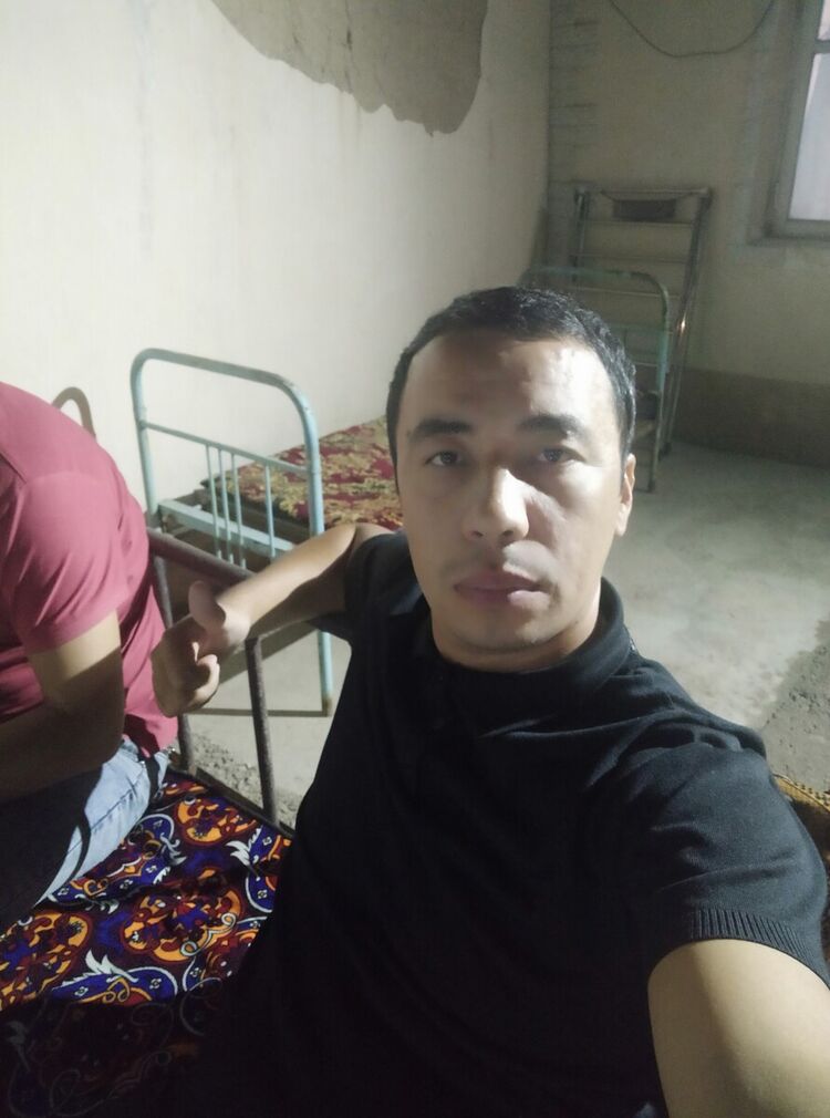  21330219  Jasur, 37 ,    