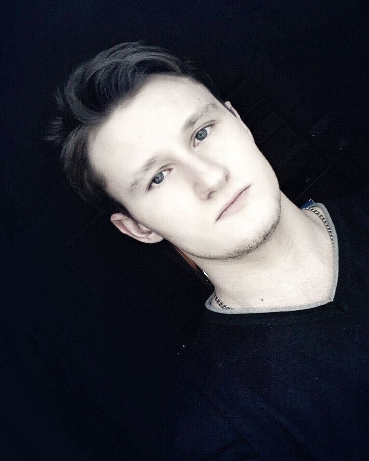  31030889  , 30 ,    