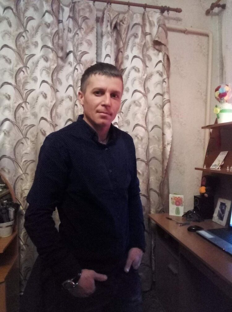  ,   Andrei, 38 ,   ,   , c 