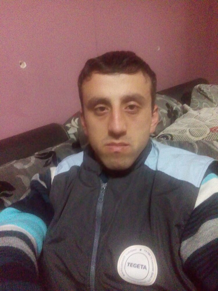  7014839  Beka, 35 ,    
