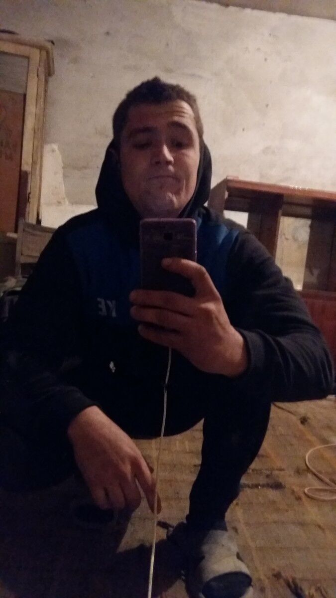  18256729  , 30 ,    
