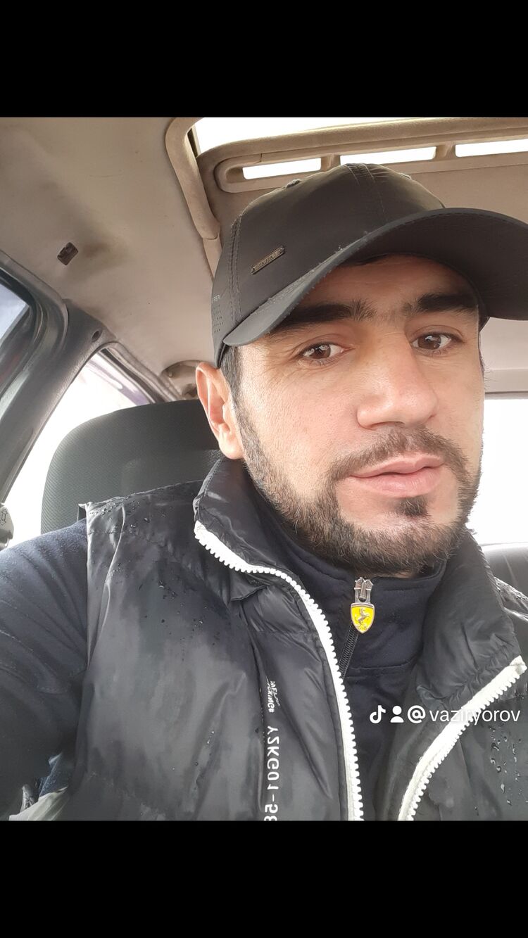  41729759  Vazir, 41 ,    