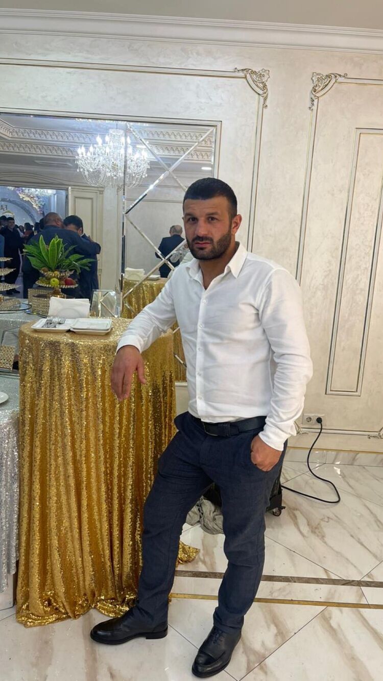  ,   Ali, 36 ,  