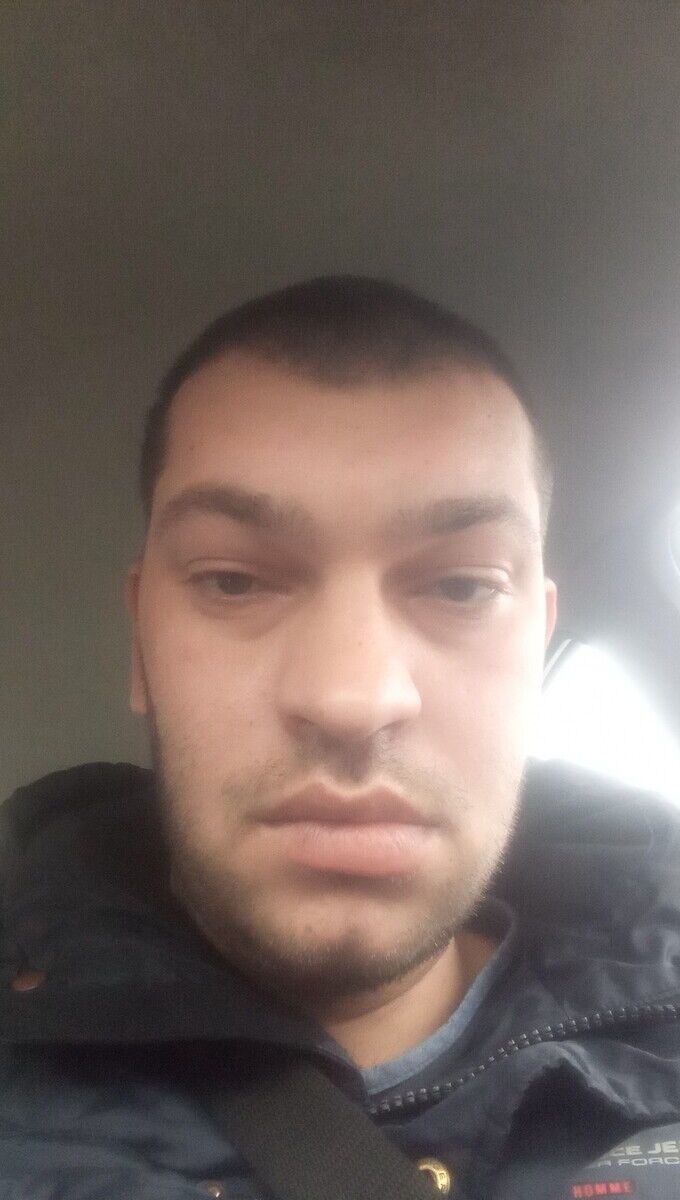  21985469  , 35 ,    