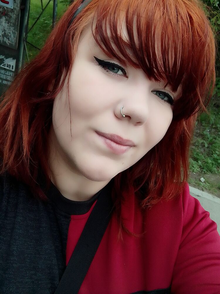  ,   Alina, 23 ,   