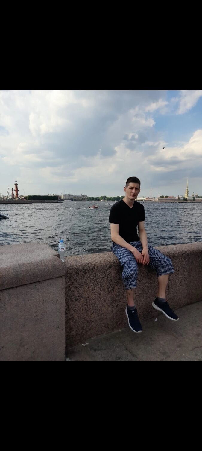  37438149  Dima, 32 ,    