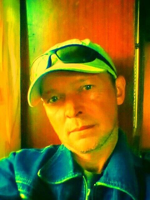  ,   Maks, 45 ,   ,   , c 