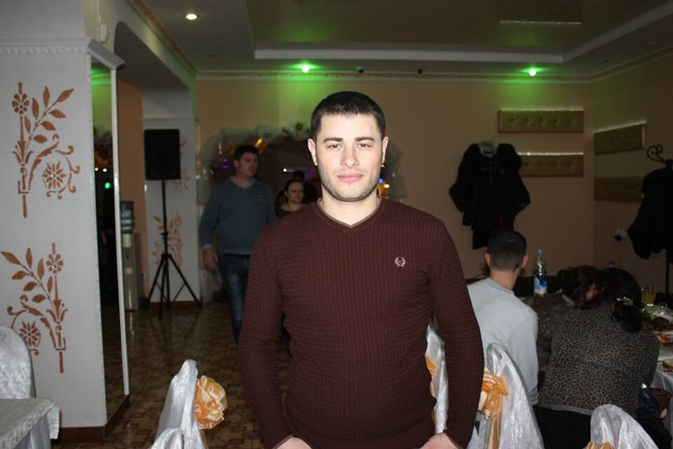  ,   Alexandru, 38 ,   